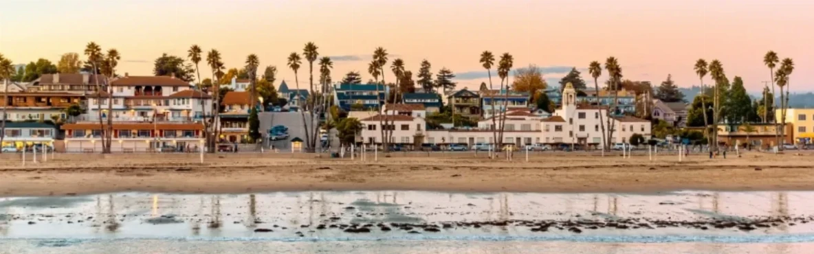Essential Travel Guide to Santa Cruz for First-Time Visitors